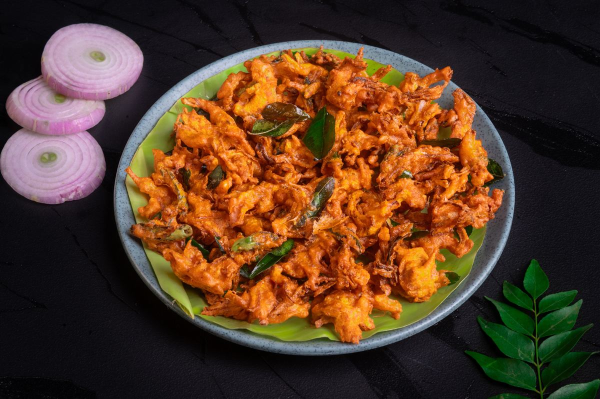 Crispy Onion Pakoda / Gobi 65